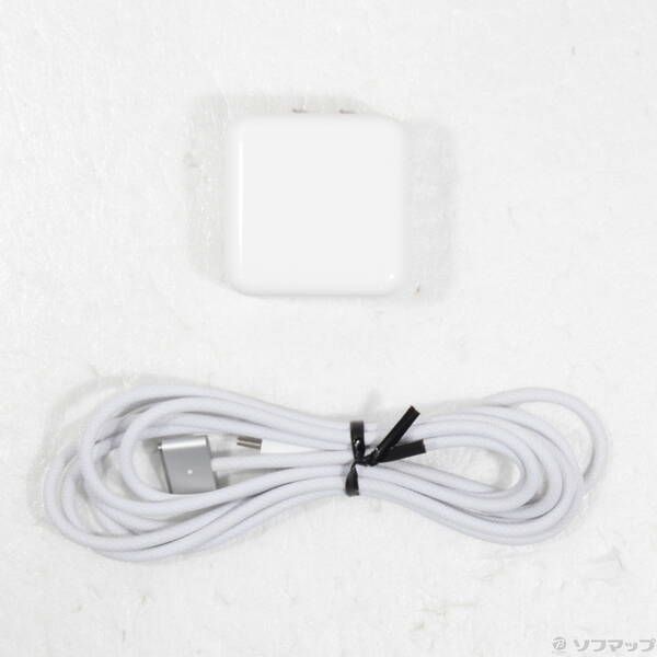 〔 品〕 MacBook Air 15.3-inch Late-2025 MC9E4J A Apple M3 8コアCPU_10コアGPU 16GB SSD256GB シルバー 〔15.3 Sequoia〕 262 CHRISTIANNAURATH_COM_BR