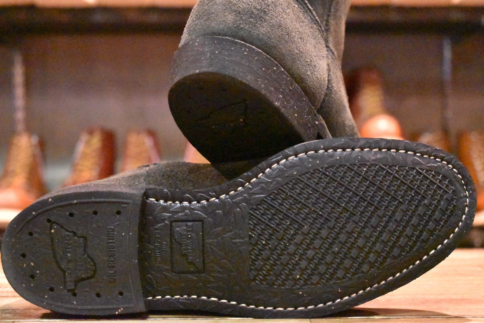 7.5D 箱付 美品 08年】レッドウィング 8186 黒スエード ペコス