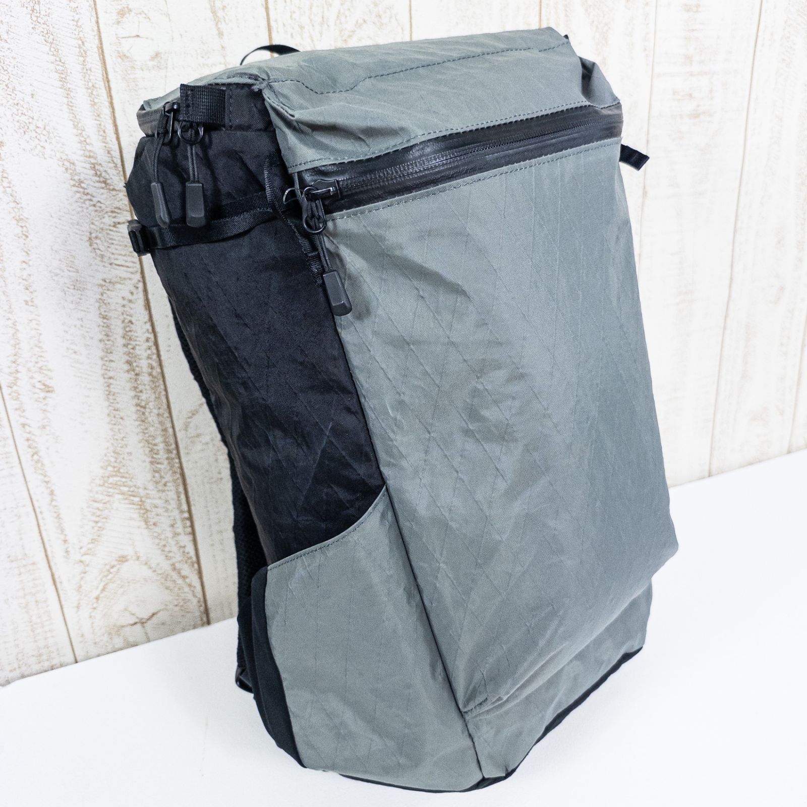 Pack スレートグレー