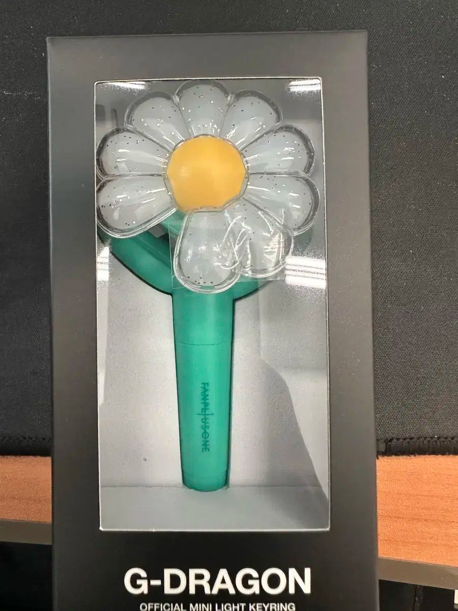 G-DRAGON ミニ ライト キーホルダー ミント