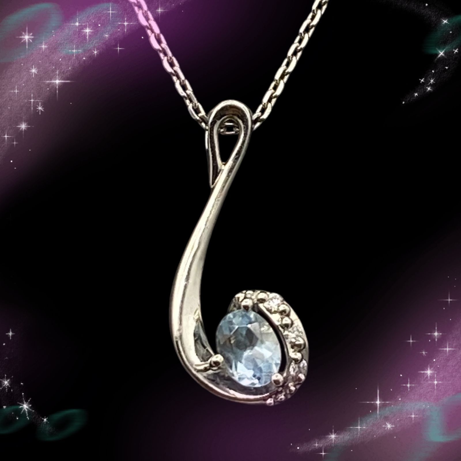 美品》 ヨンドシー ネックレス ストーン ライトブルー系