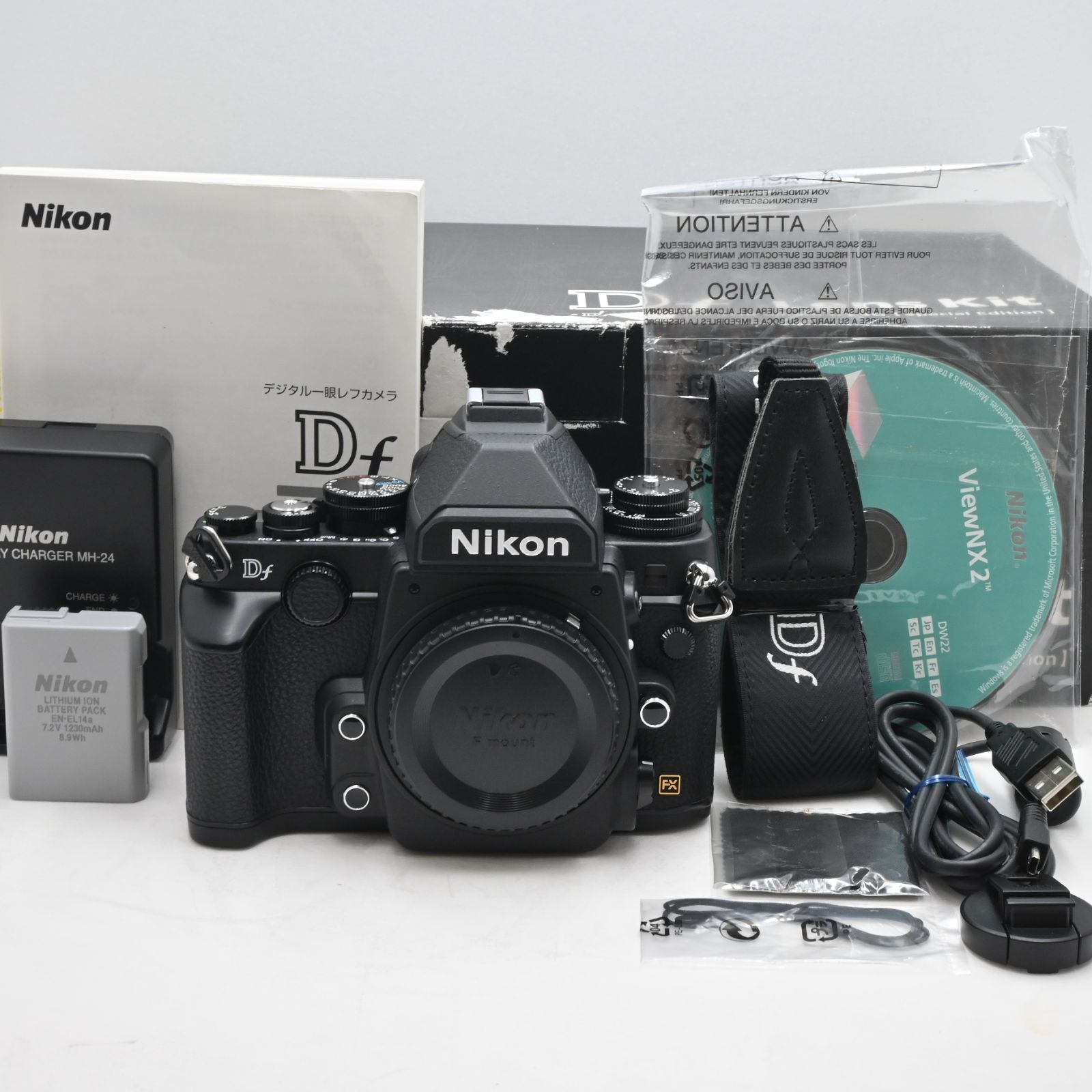 シャッター回数 4810 Nikon デジタル一眼レフカメラ Df ブラックDFBK
