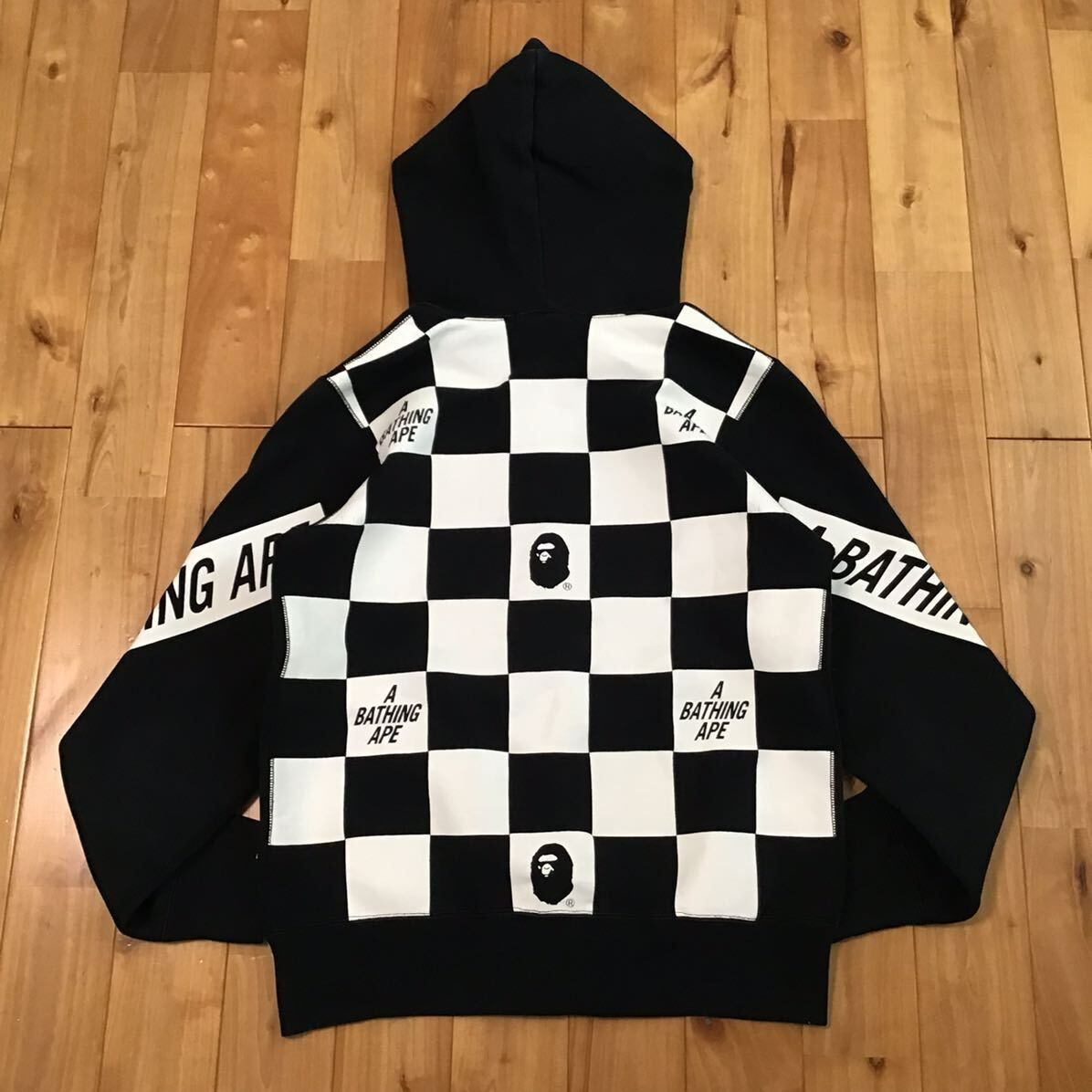 BAPE LOGO フラッグチェック フルジップ パーカー Sサイズ a BAPE LOGO フラッグチェック フルジップ パーカー Sサイズ a