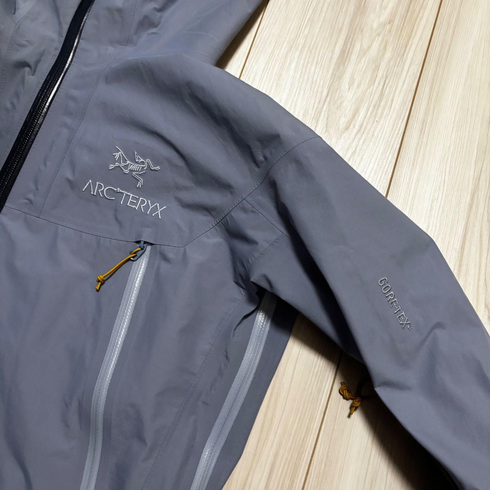 アークテリクス アルファSL メンズS グレー ゴアテックス arc'teryx