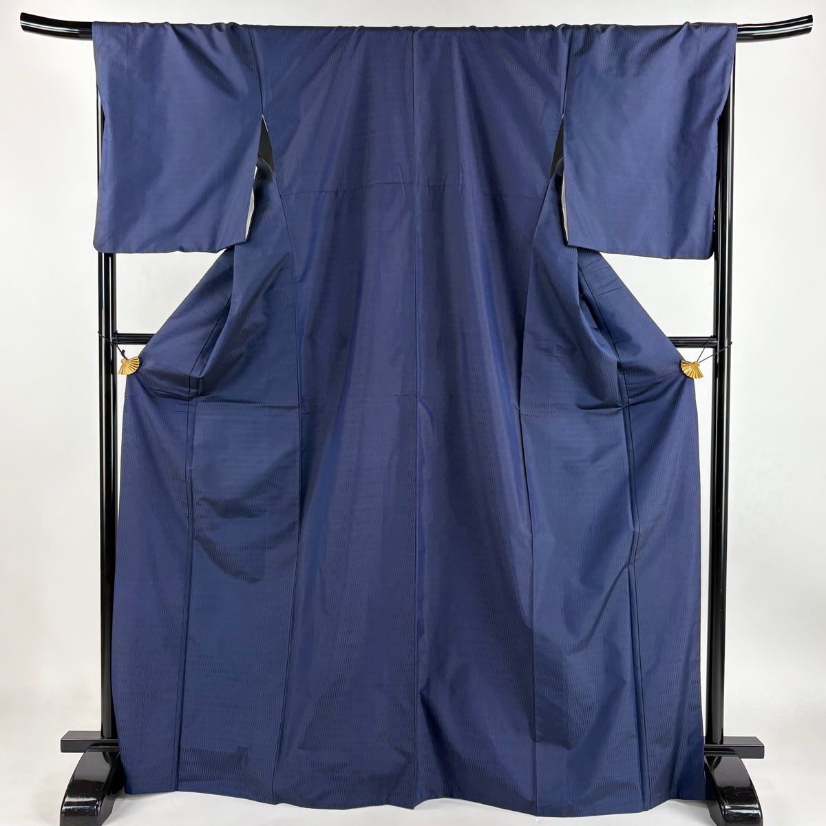 ◆展示品◆M7577◆GIVENCHY/ZIPPO他◆ライター◆カラフル◆山売り！！ バイセル 着物 名品 男性着物 大島紬 藍色 証紙有 アンサンブル 亀甲絣