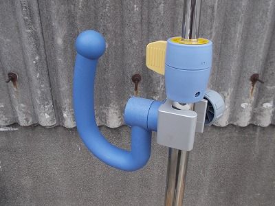 TS-25-0528-08 一部地域を除き送料無料 介護用品 点滴スタンド パラマウントIVスタンド KC-508