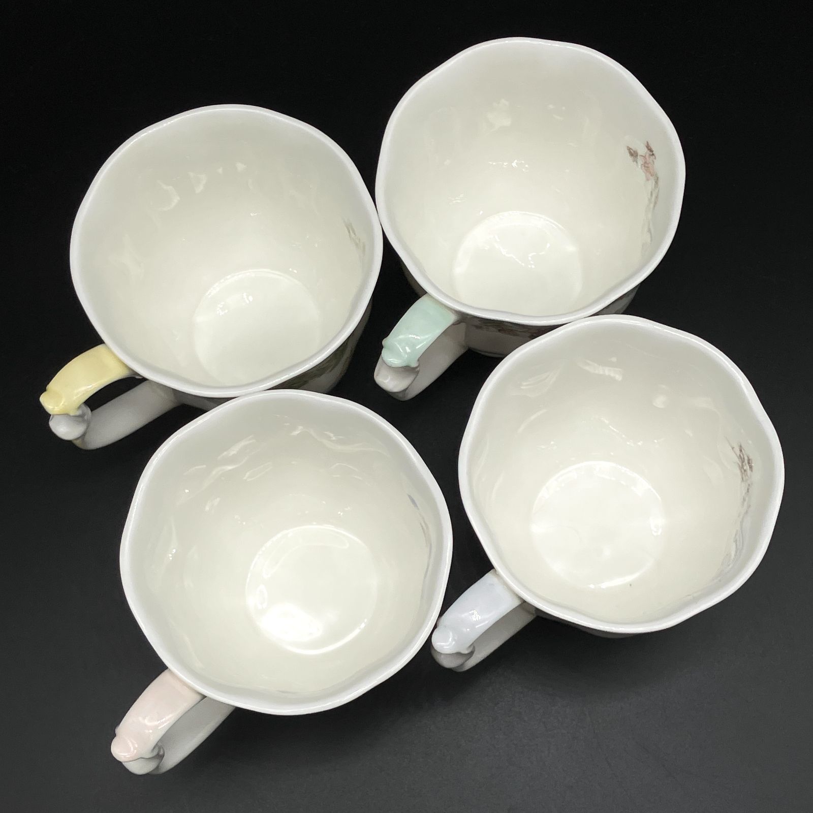 ロイヤルドルトン　  マグカップ春夏秋冬 ロイヤルドルトンROYAL DOULTON マグカップ春夏秋冬