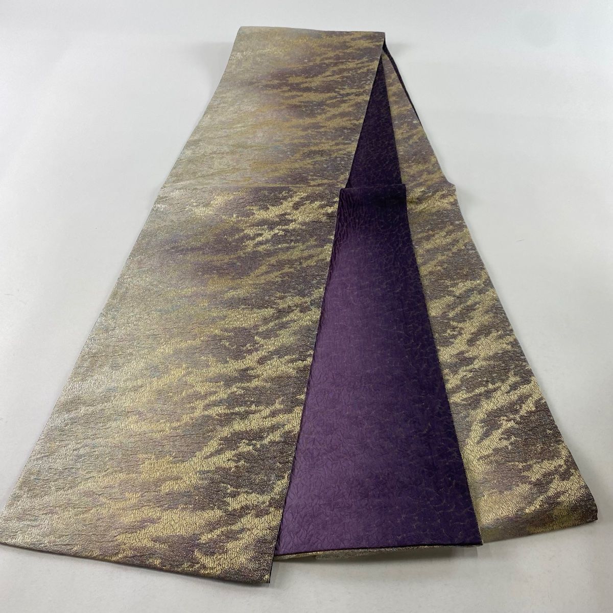 袋帯 美品 名品 幾何学 金糸 灰紫 全通 正絹 中古 袋帯 美品 秀品 幾何学 金糸 灰紫 全通 正絹 中古 袋帯 美