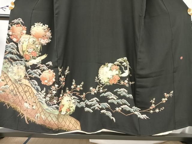 平和屋着物□豪華黒留袖 作家物 駒刺繍 飛鶴草花文 暈し染め