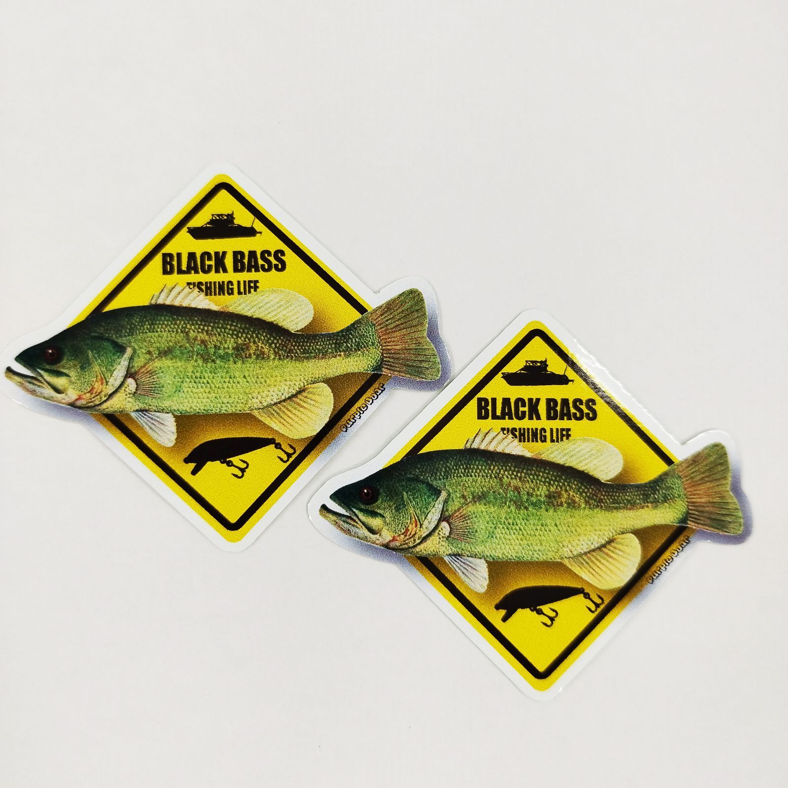 送料無料　トリックアート　Black bass「ブラックバス看板ステッカー」（約５３ｍｍ×約６０ｍｍ）１０枚セット販売