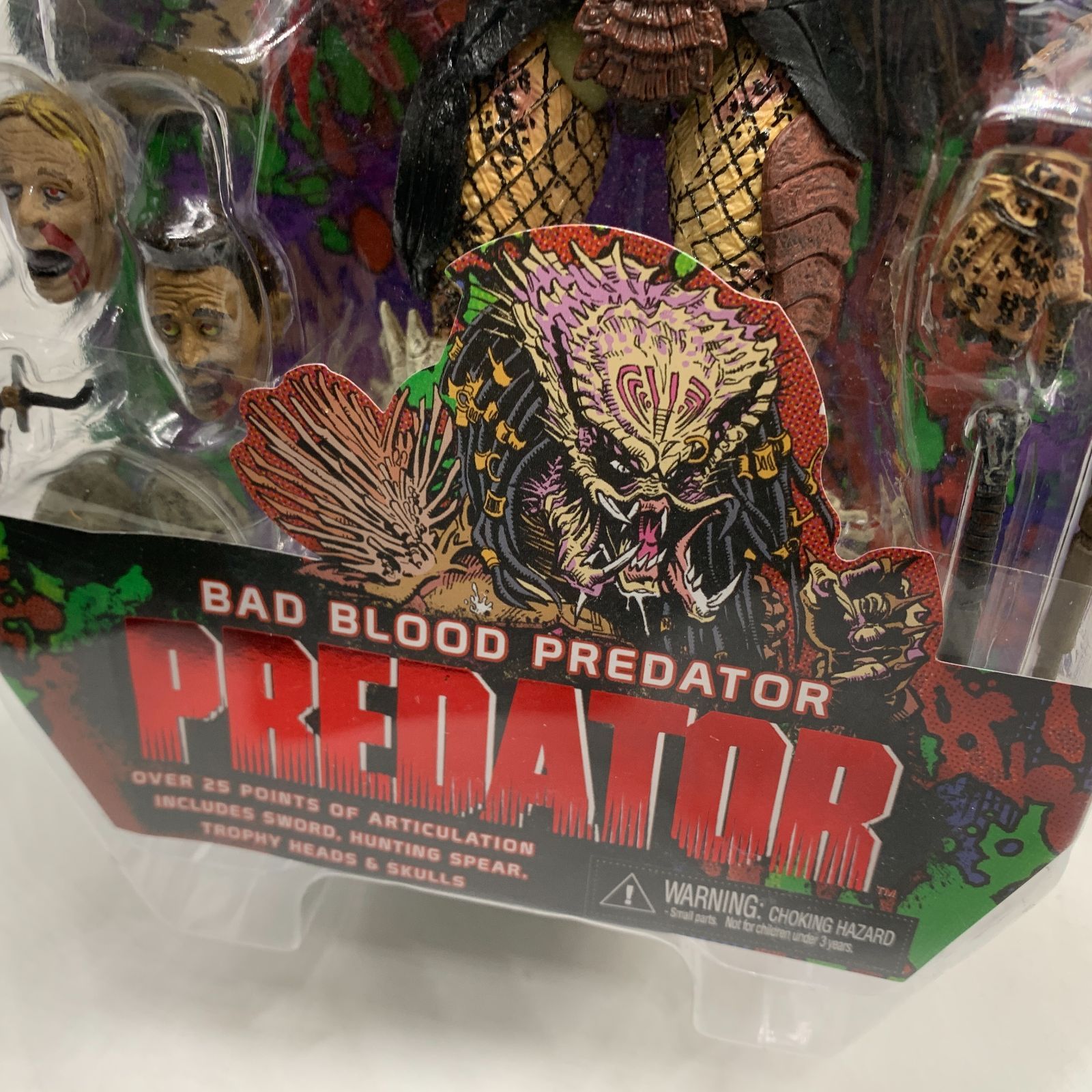 新品 NECA バッドブラッド・プレデター 7インチ Amazon.com: NECA - Predator - 7” Scale Action Figures