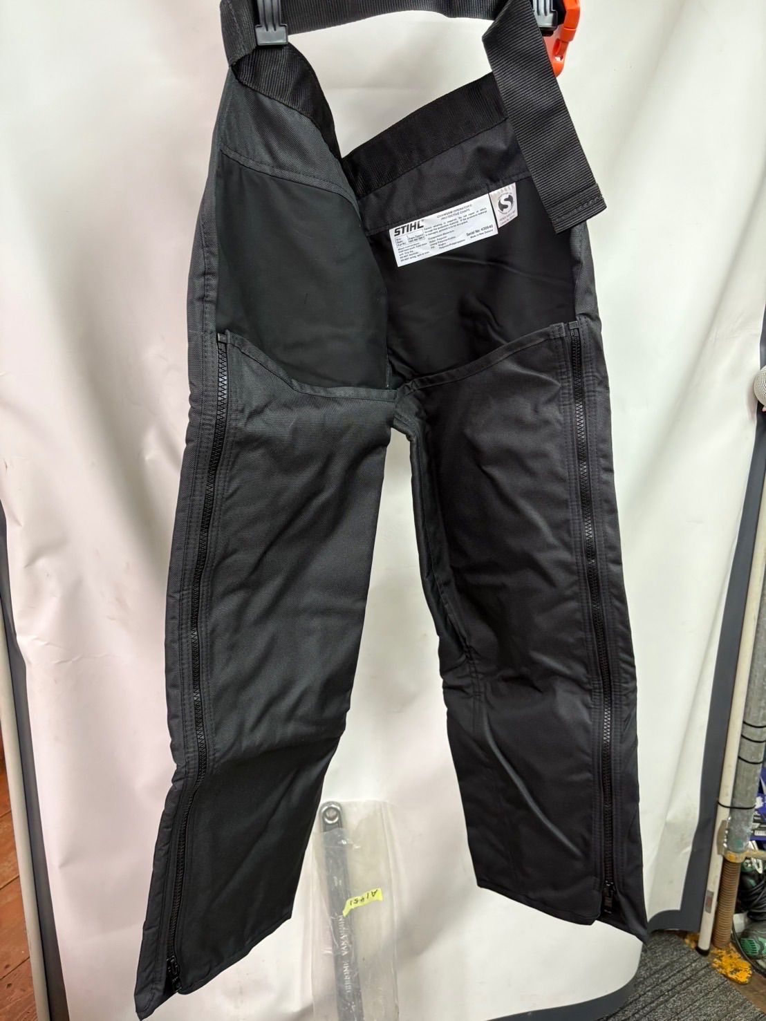 STIHL（スチール） チェンソー用防護チャプス ジッパータイプ L