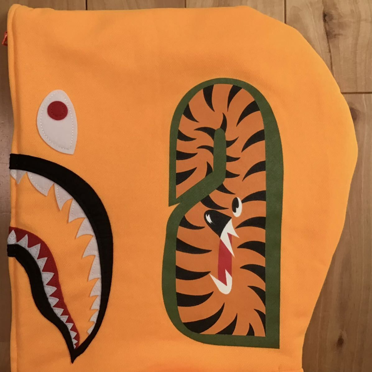 NEON Color シャーク パーカー Lサイズ shark full zip hoodie a