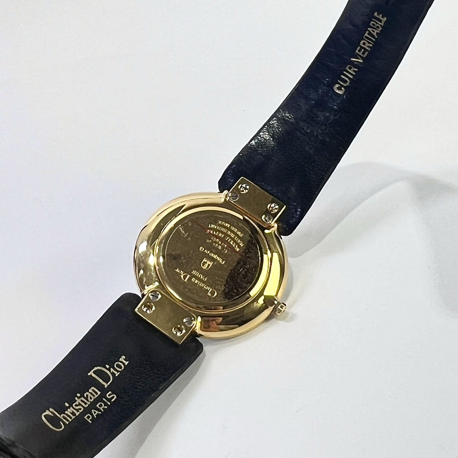 ホワイトシェール