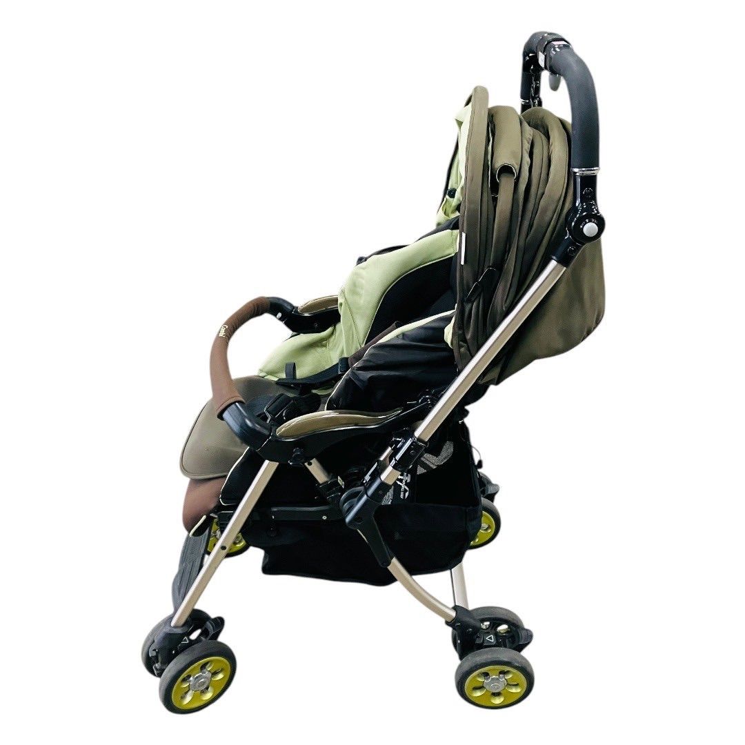 コンビ ディアクラッセオート4 キャスグリーンリーフ