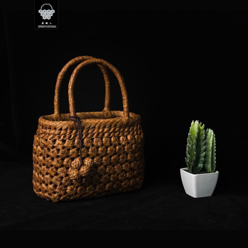 新品未使用 山葡萄かごバッグ 六角編み 手編み ナチュラル天然素材 藤