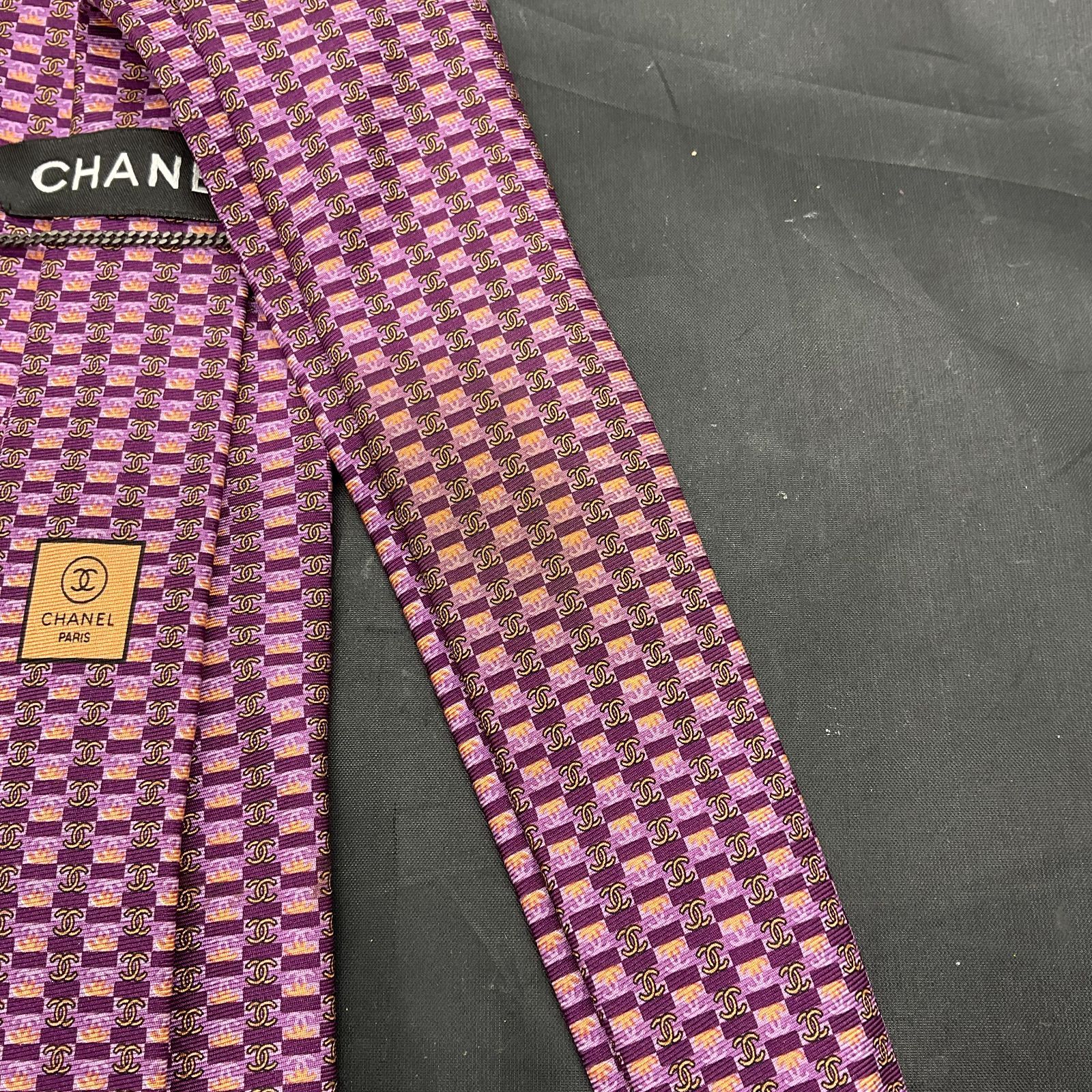 CHANEL ピンク ネクタイ シャネル] CHANEL ネクタイ ココマーク ピンク 高価買取り相場