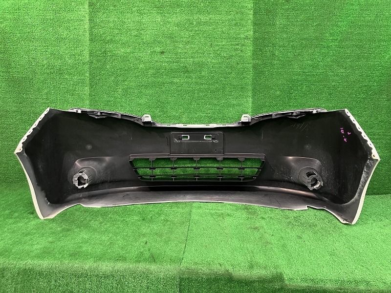 セレナ NC26 フロントバンパー 20X 4WD 62022-1VA1A QAB - メルカリ 