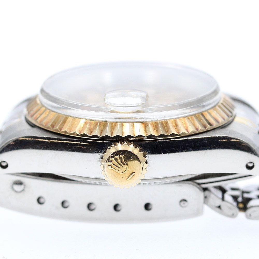 チュードル TUDOR