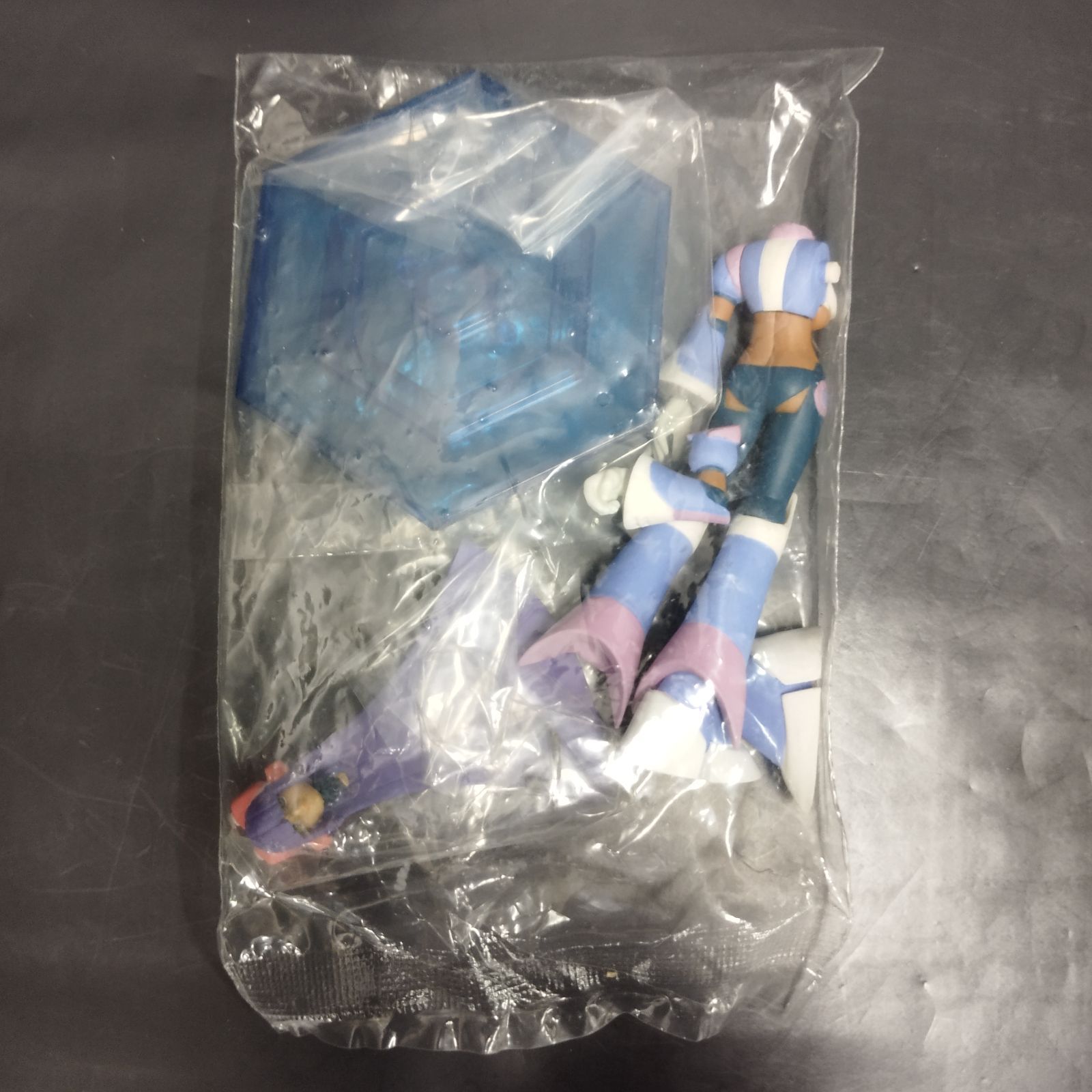 箱未開封品 ロックマンX　カプコンフィギュアコレクション ロックマンXカプコンフィギュアコレクション女性ナビゲーター