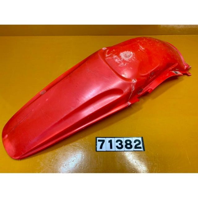 71382 HONDA ホンダ CR250R リアフェンダー カウル 赤 ひびあり