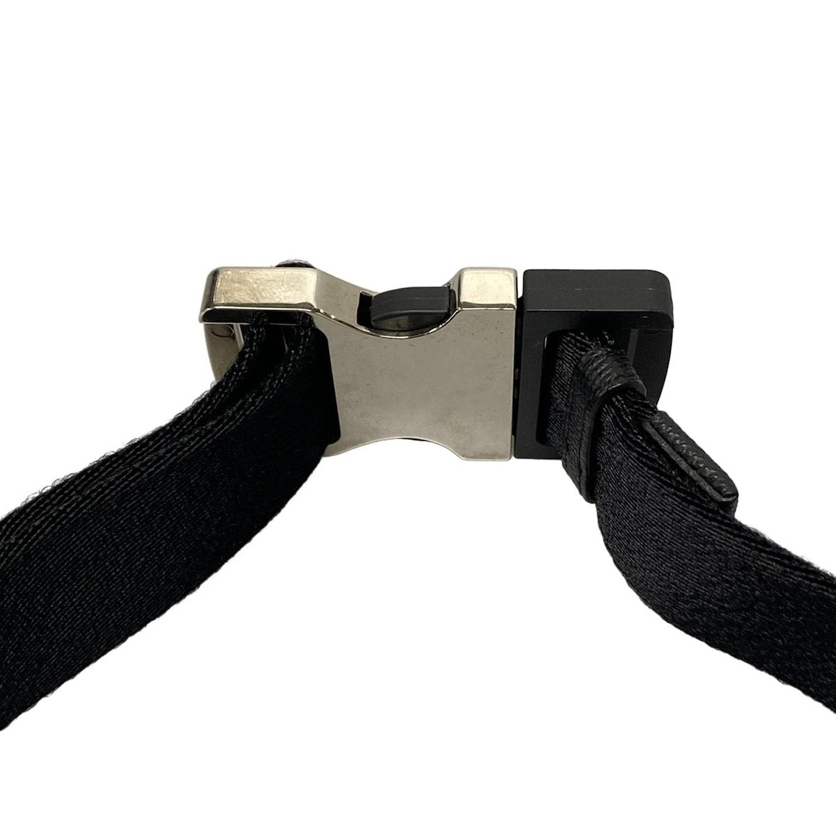 ウエストポーチ 黒×白×マルチ