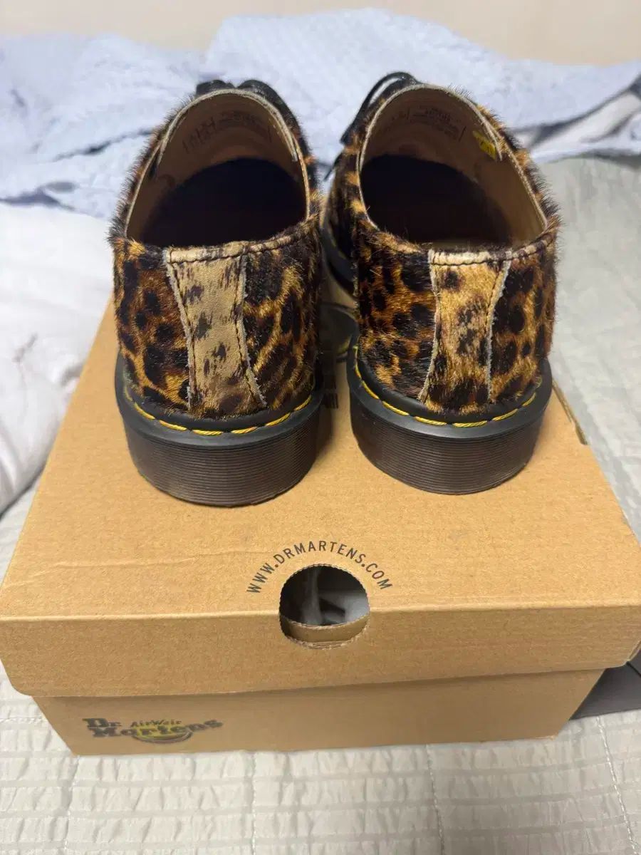 260 ) ドクター・マーテンス スミス ヒョウ柄 レオパード