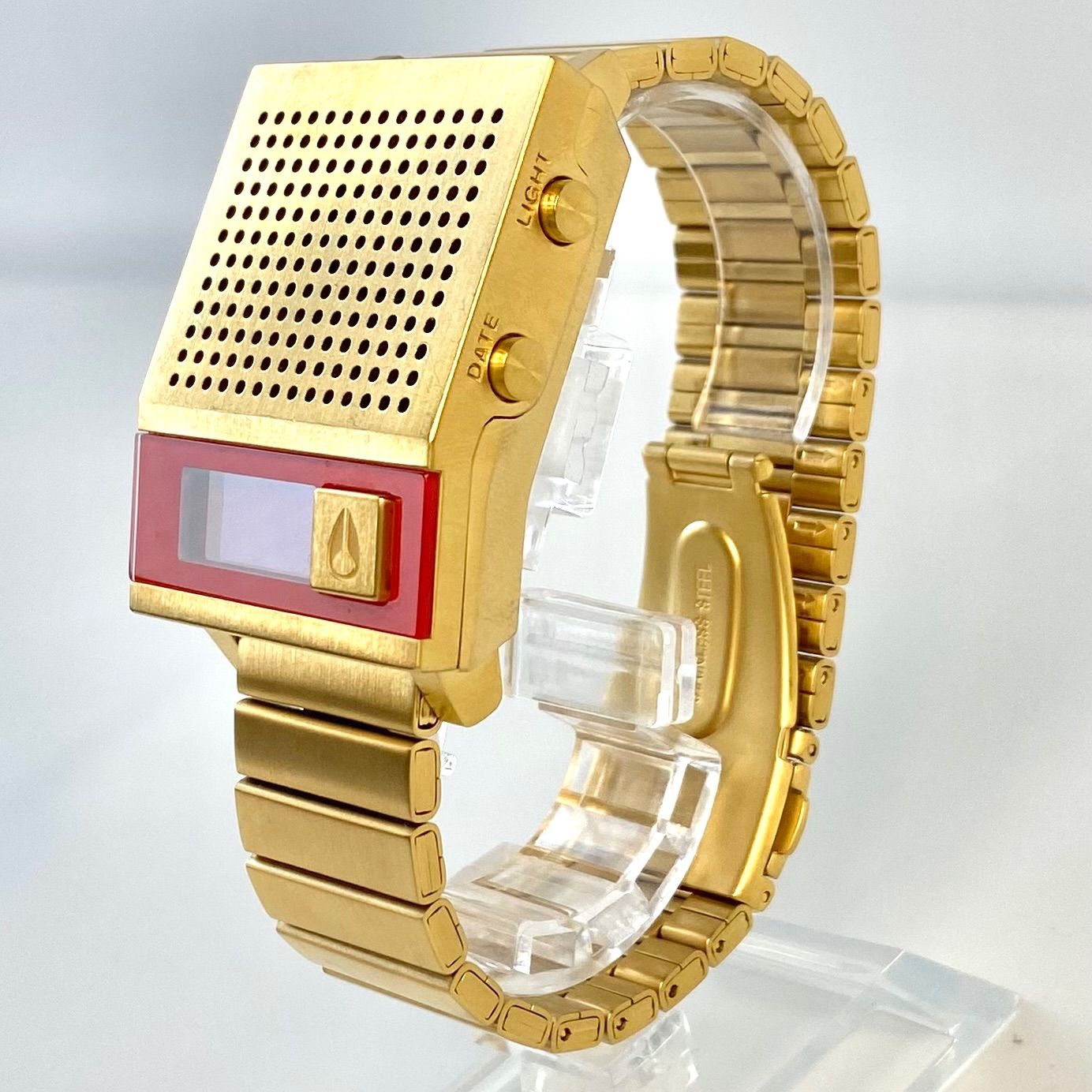 ニクソン NIXON A1266 502 ドークトゥー DORK TOO クォーツ 充電式