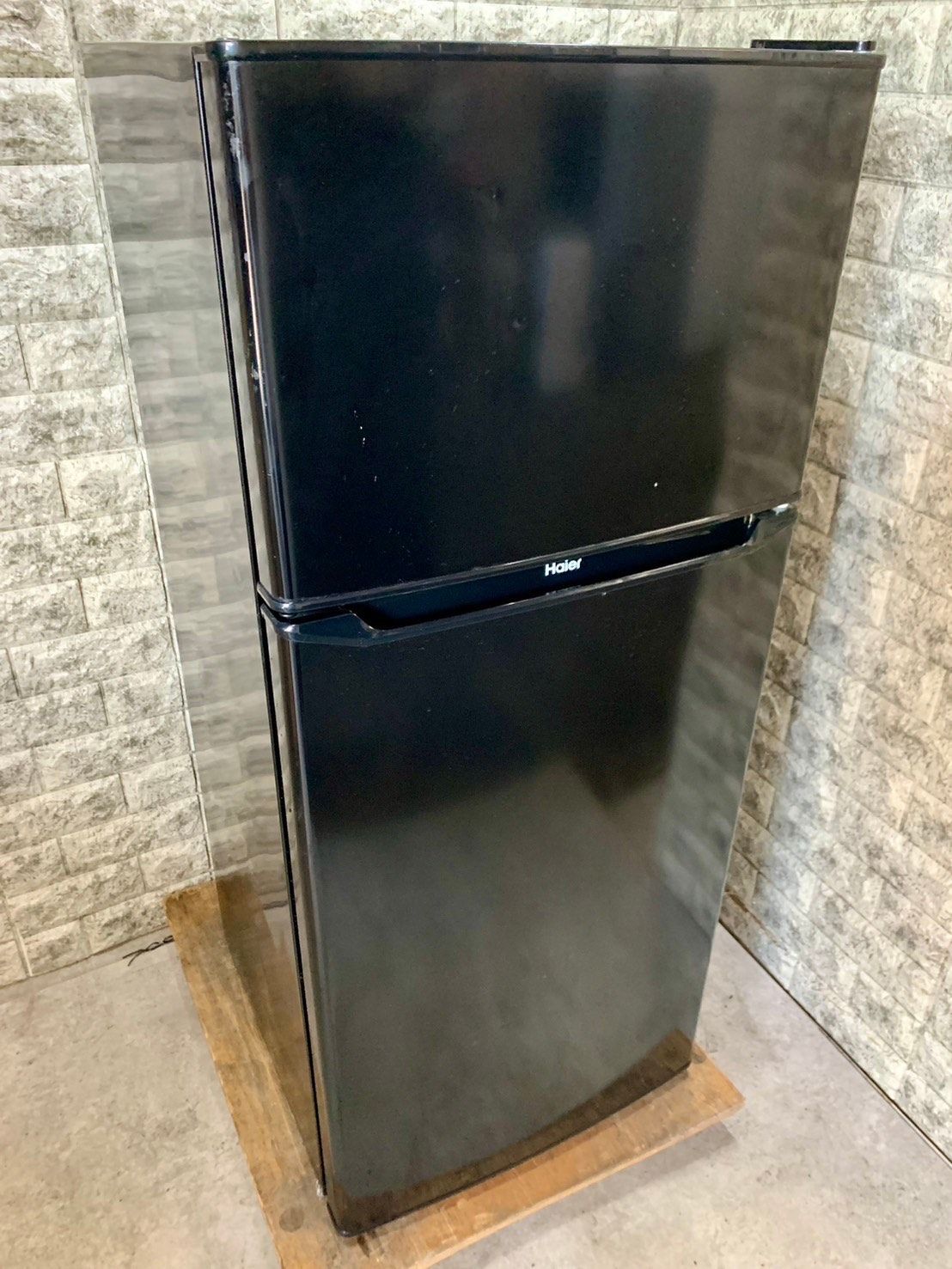 大阪送料無料☆3か月保障付き☆冷蔵庫☆2020年☆ハイアール☆2  