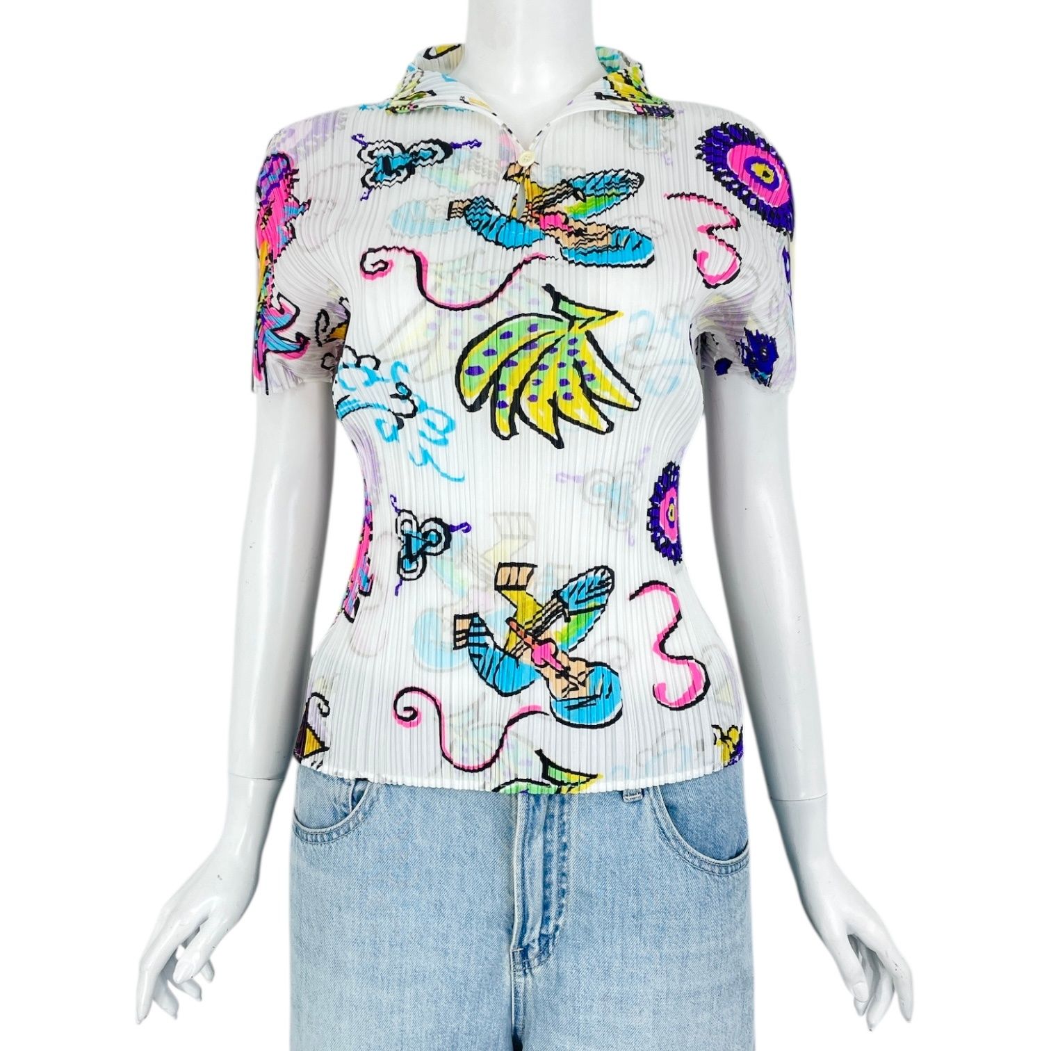 プリーツプリーズ（ISSEY MIYAKE ）カラフルプリーツの半袖トップス