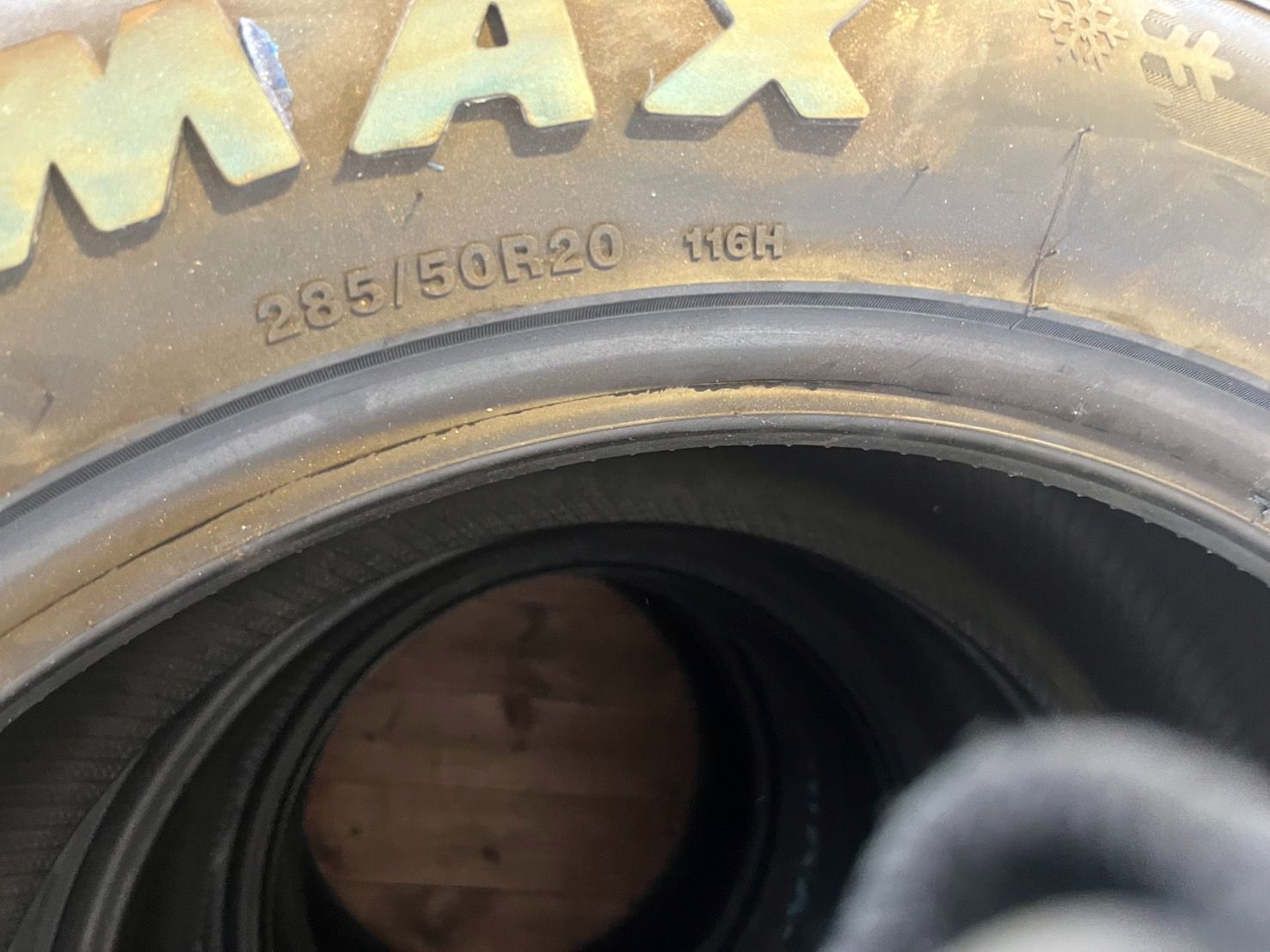 スタッドレスタイヤ4本セット GRIPMAX GRIPICE X SUV 285 50R20 FFCRYSTALESIA_COM