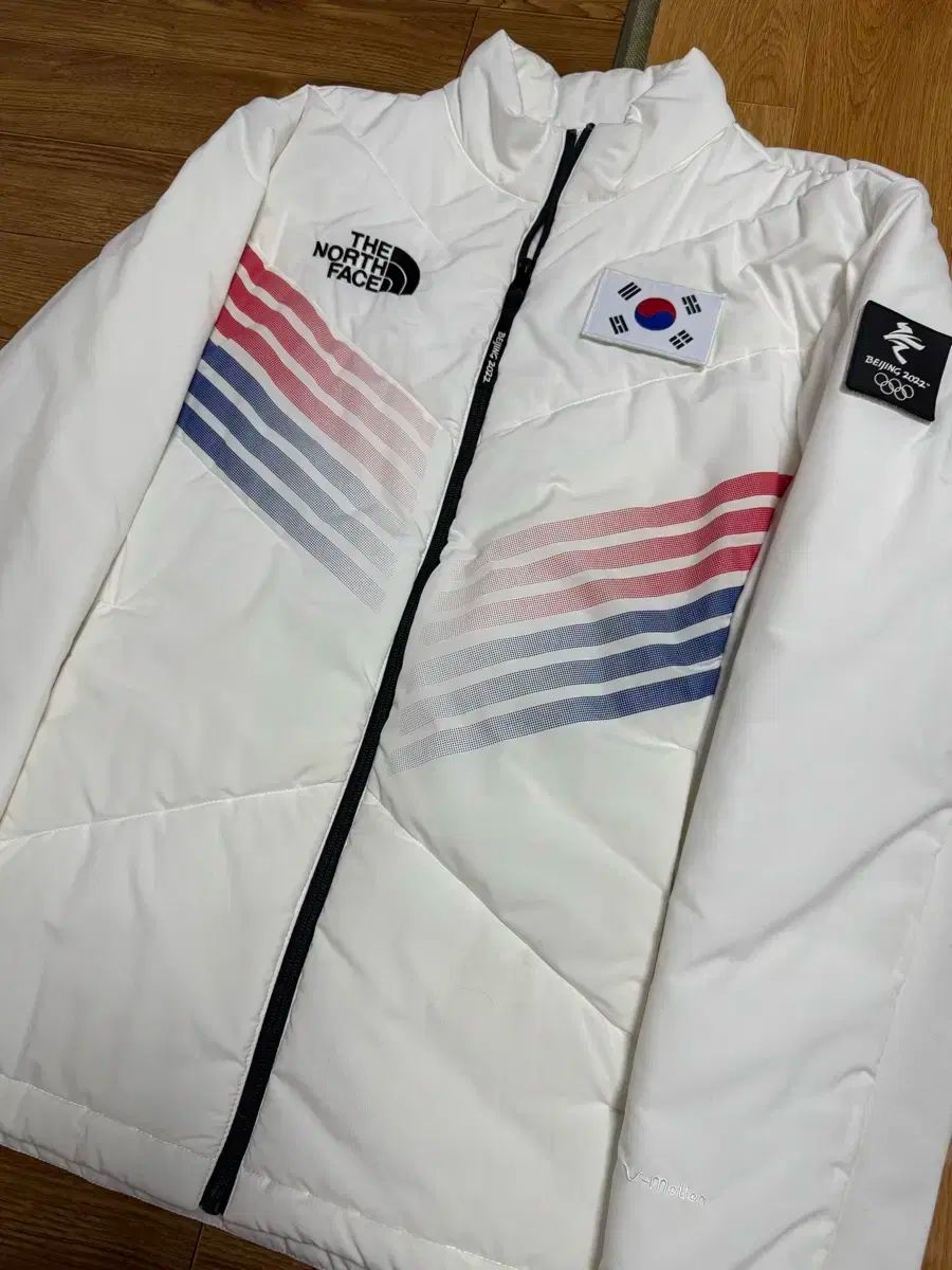 THE NORTH FACE(ザノースフェイス) 2022 北京 オリンピック チームコリア 軽量ダウン