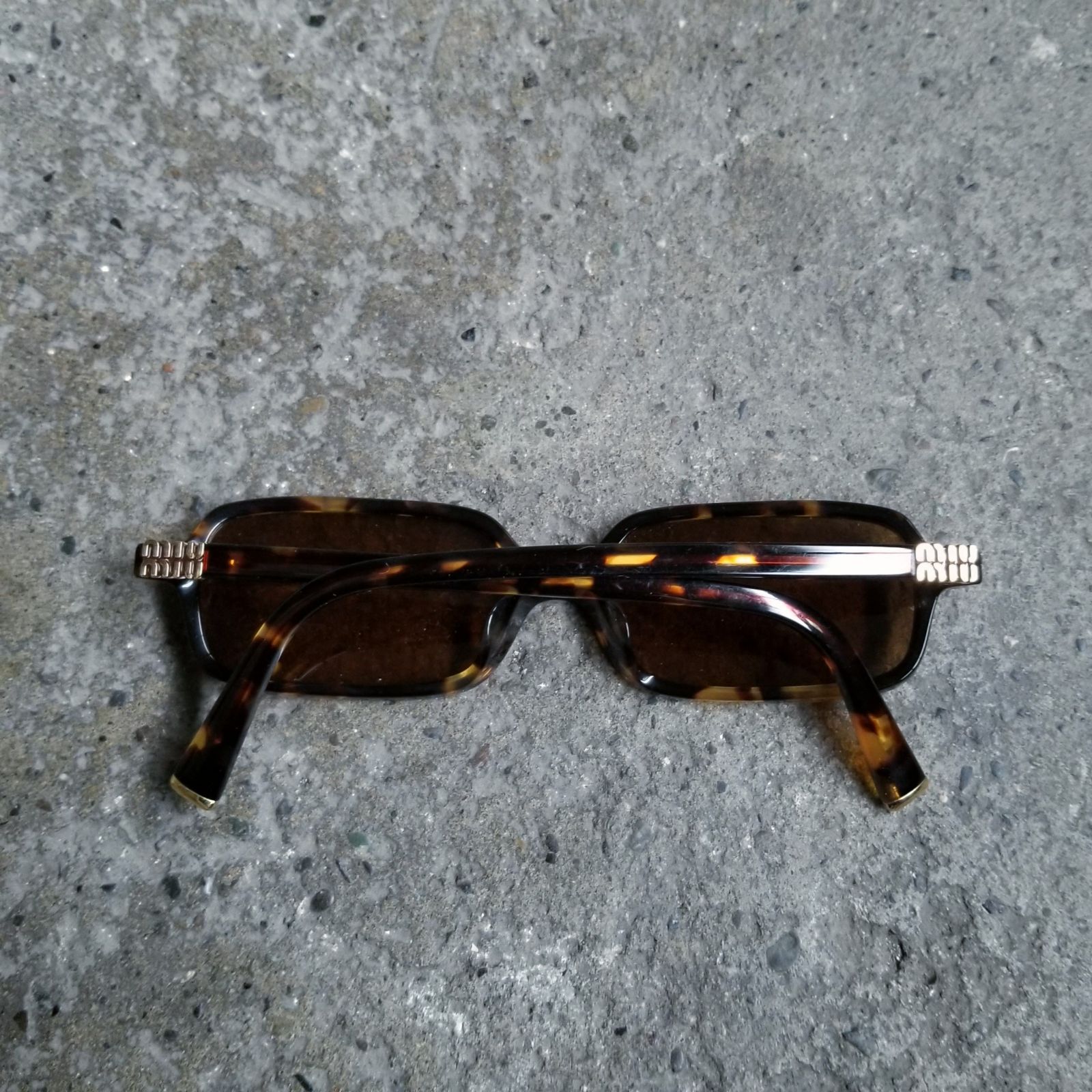 miu miu ミュウ リガード サングラス ミュウミュウ