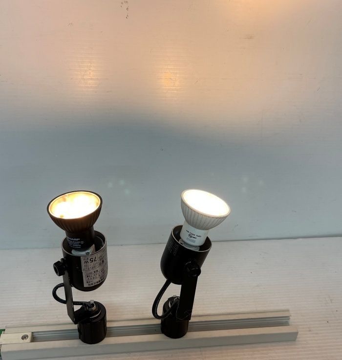 スポットライトLED電球付き7個セット プリンス電機6個+コイズミ照明 スポットライトLED電球付き7個セット プリンス電機6個+コイズミ照明