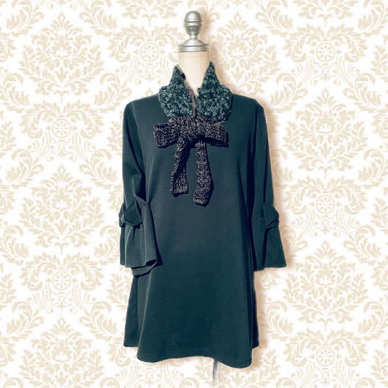 sw2232)ビラボン【M】スノボウェア スノボジャケット 薄手総柄