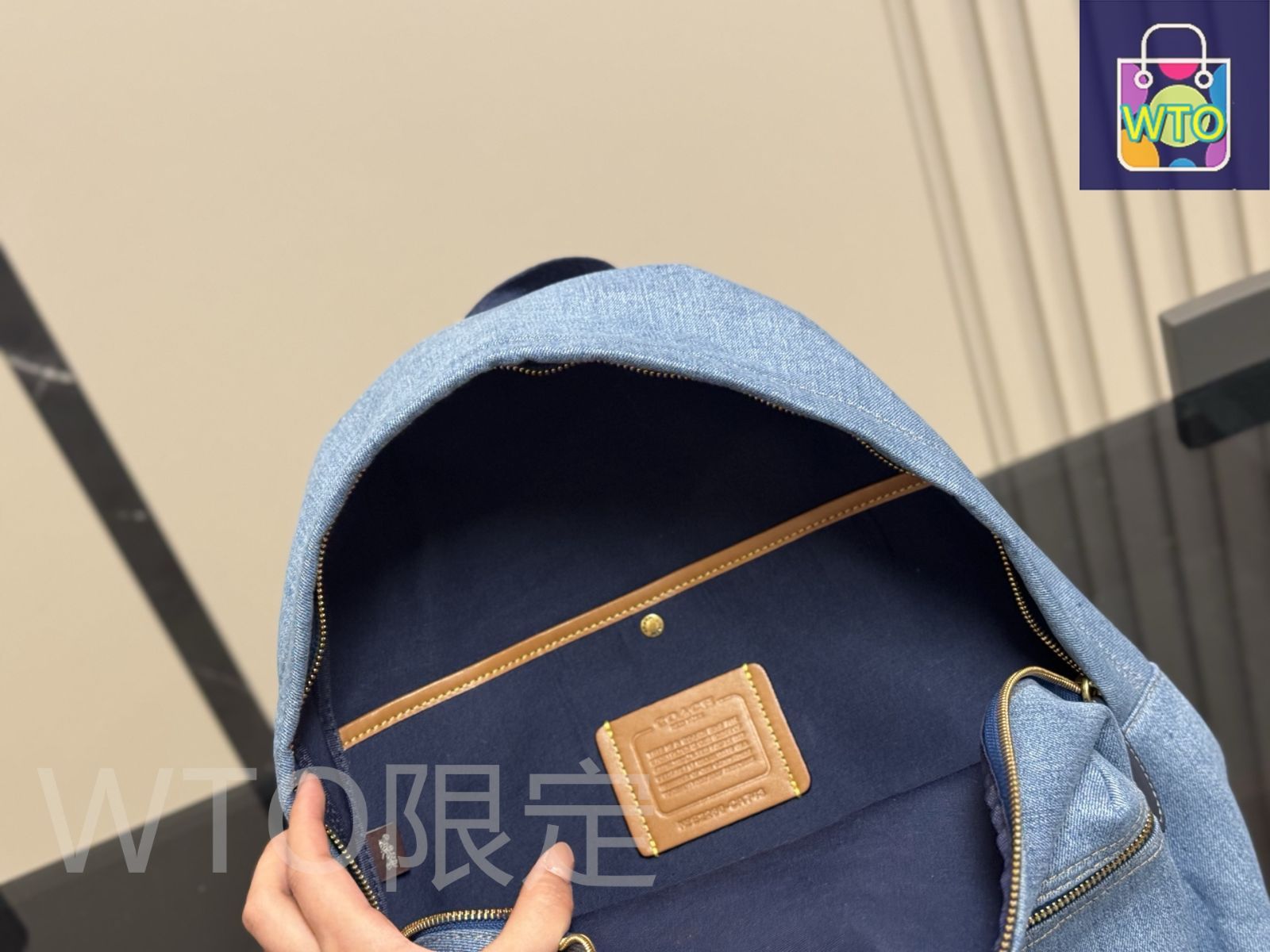 今日特価】Coach コーチ キャンバス バックパック ベーシックな