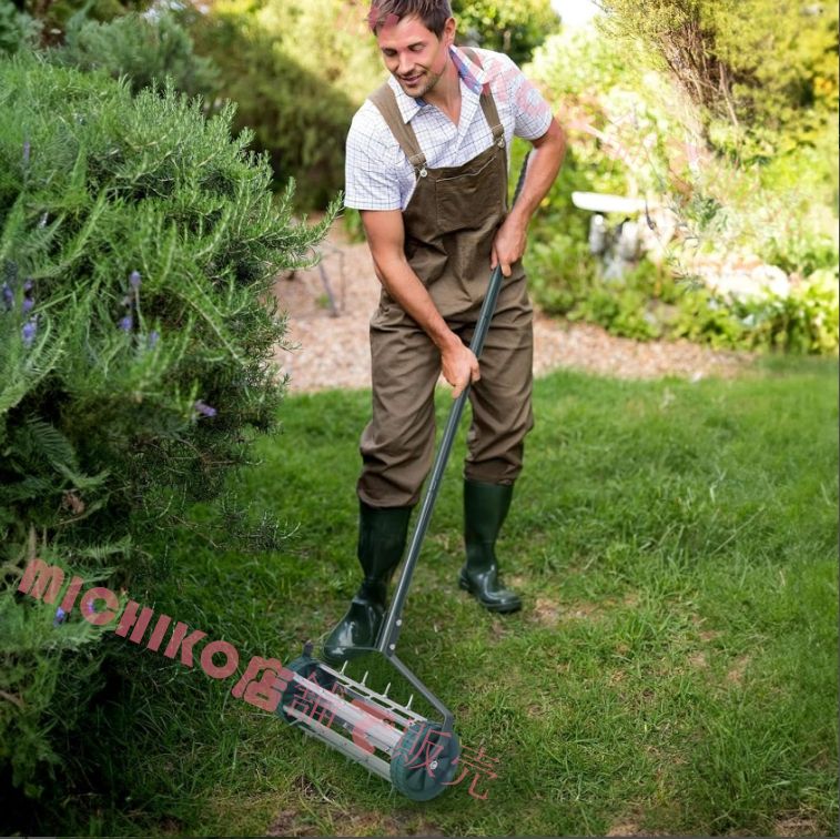 手動芝生エアレーター 高耐久スパイク土壌エアレーションツール 土砂粘土用手動芝生エアレーター簡単な組み立て 高耐久スパイク土壌エアレーションツール 裏庭 庭 芝生 土壌 パティオヤード 農場