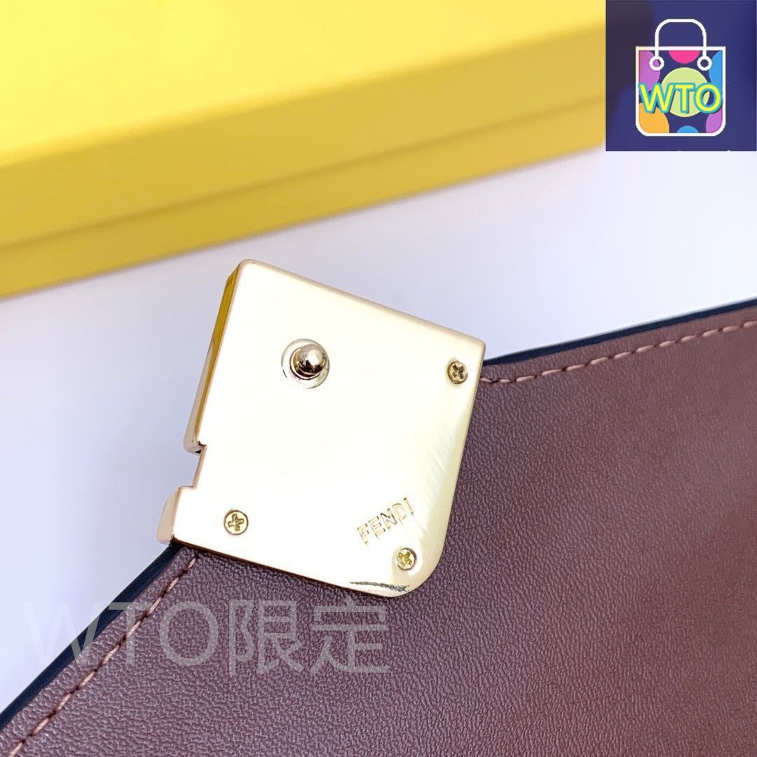 今日特価】Fendi フェンディ ショルダーウォレット 高級レザーと
