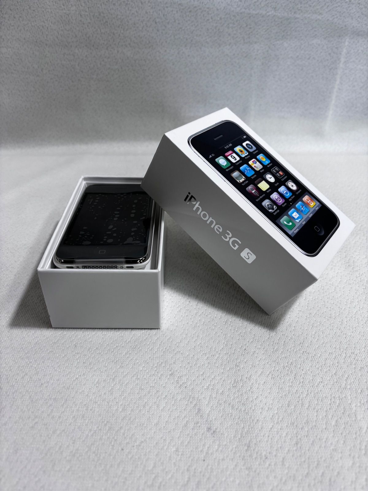 iPhone 3G 16GB ホワイト 箱付き 動作確認済 A1241 iPhone 3G 16GB ホワイト 箱付き 動作確認済 A1241 iPhone3G 白