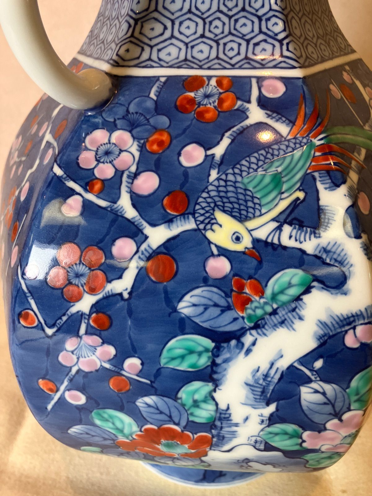 オールド・バカラ 1878年ジャポニスム金彩花瓶 蛇と昆虫 オパールセントガラス オールド・バカラ 1878年ジャポニスム金彩花瓶 蛇と昆虫 オパール