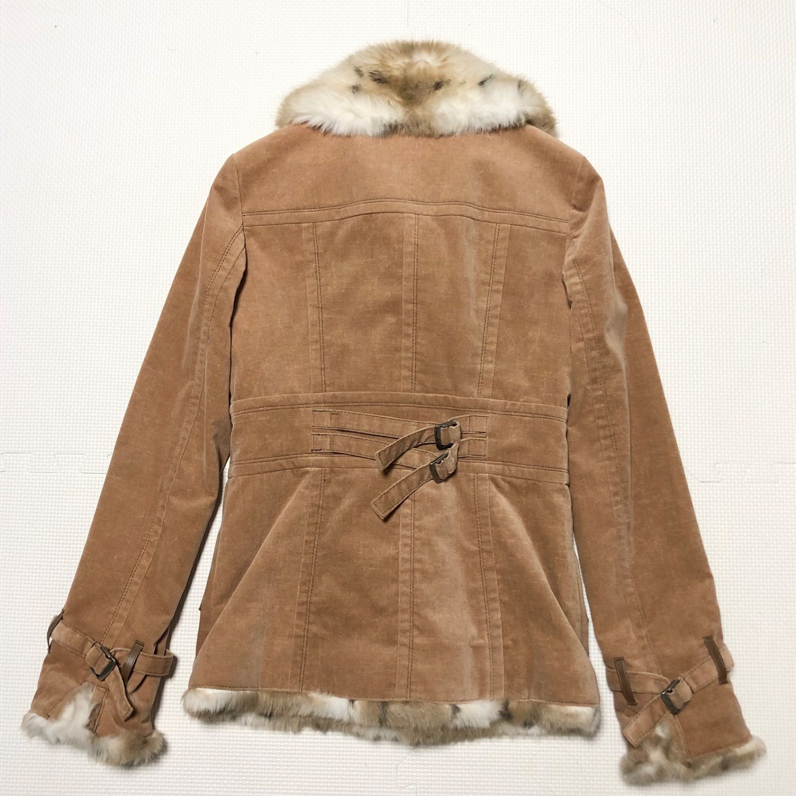 Burberry Blue labelフェイクファー付コート Burberry Blue labelフェイクファー付コート 【公式通販】