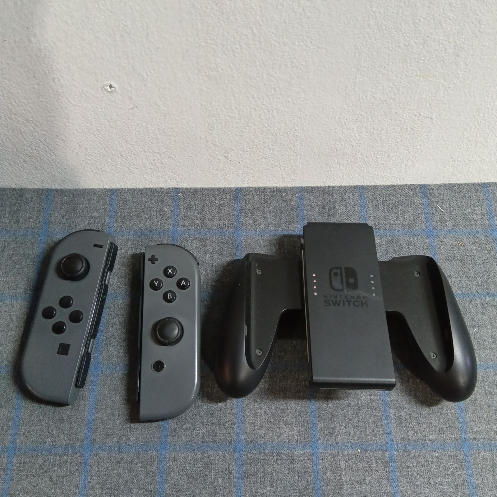 Nintendo Switch 本体 ブラック セット Nintendo Switch 本体 ブラック カセット、ケース付き Amazon.co
