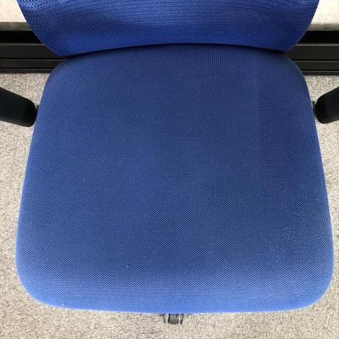 フォスターチェア