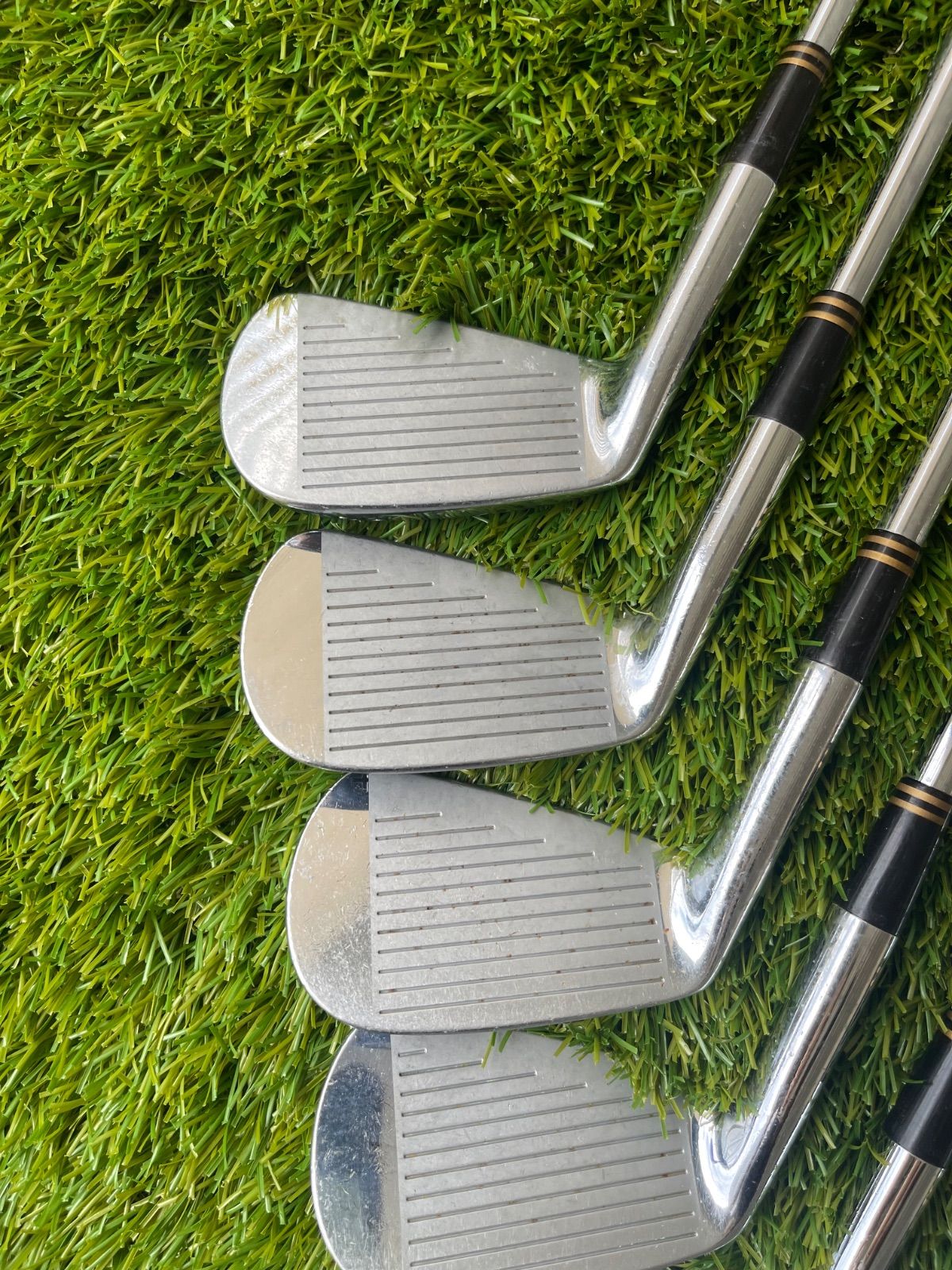 ブリヂストン ツアーステージ アイアン 8本 BRIDGESTONE TOURSTAGE NB 