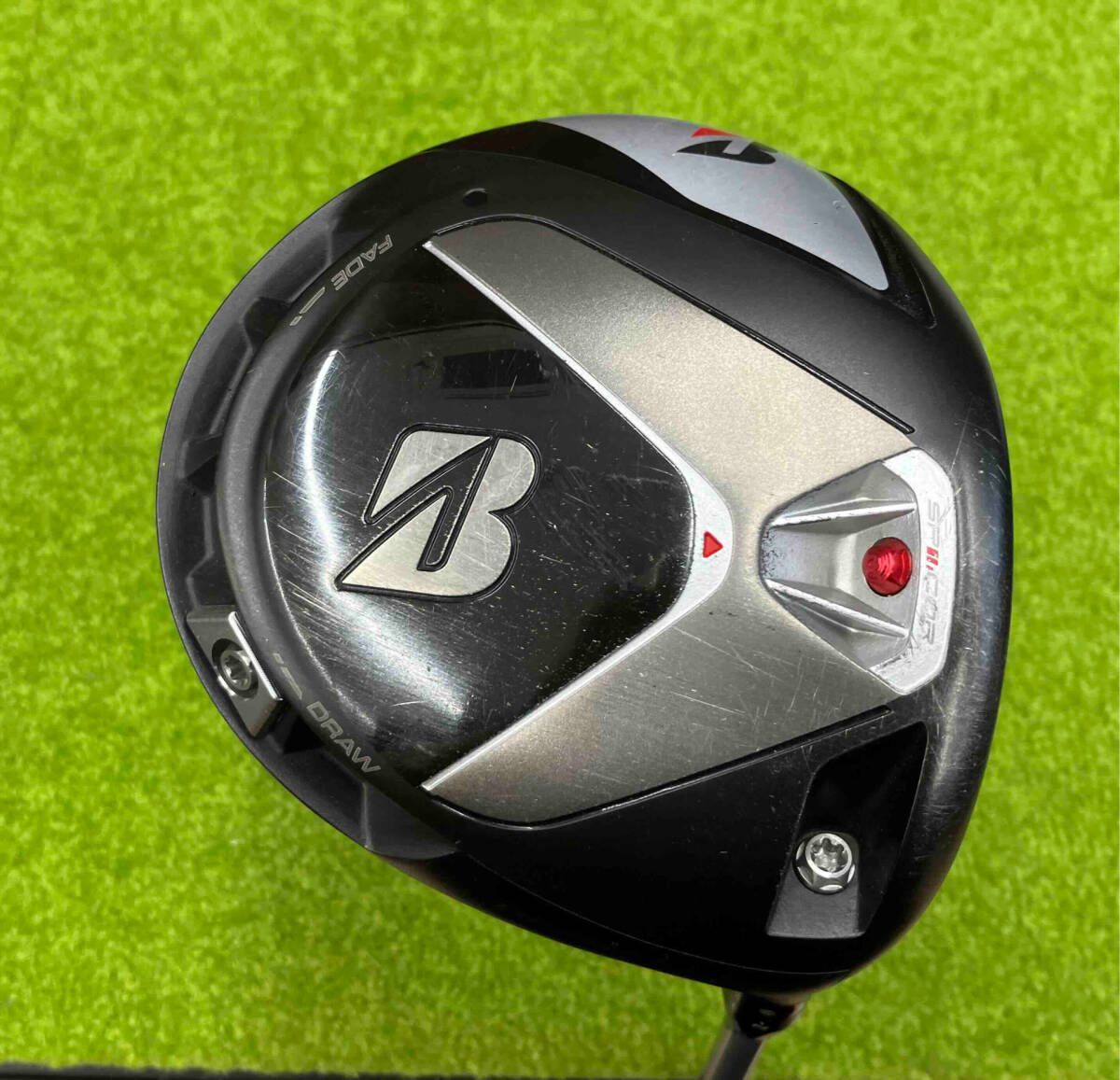 Bridgestone Tour B X 9.5° Golf Driver Head Cover with Bonus