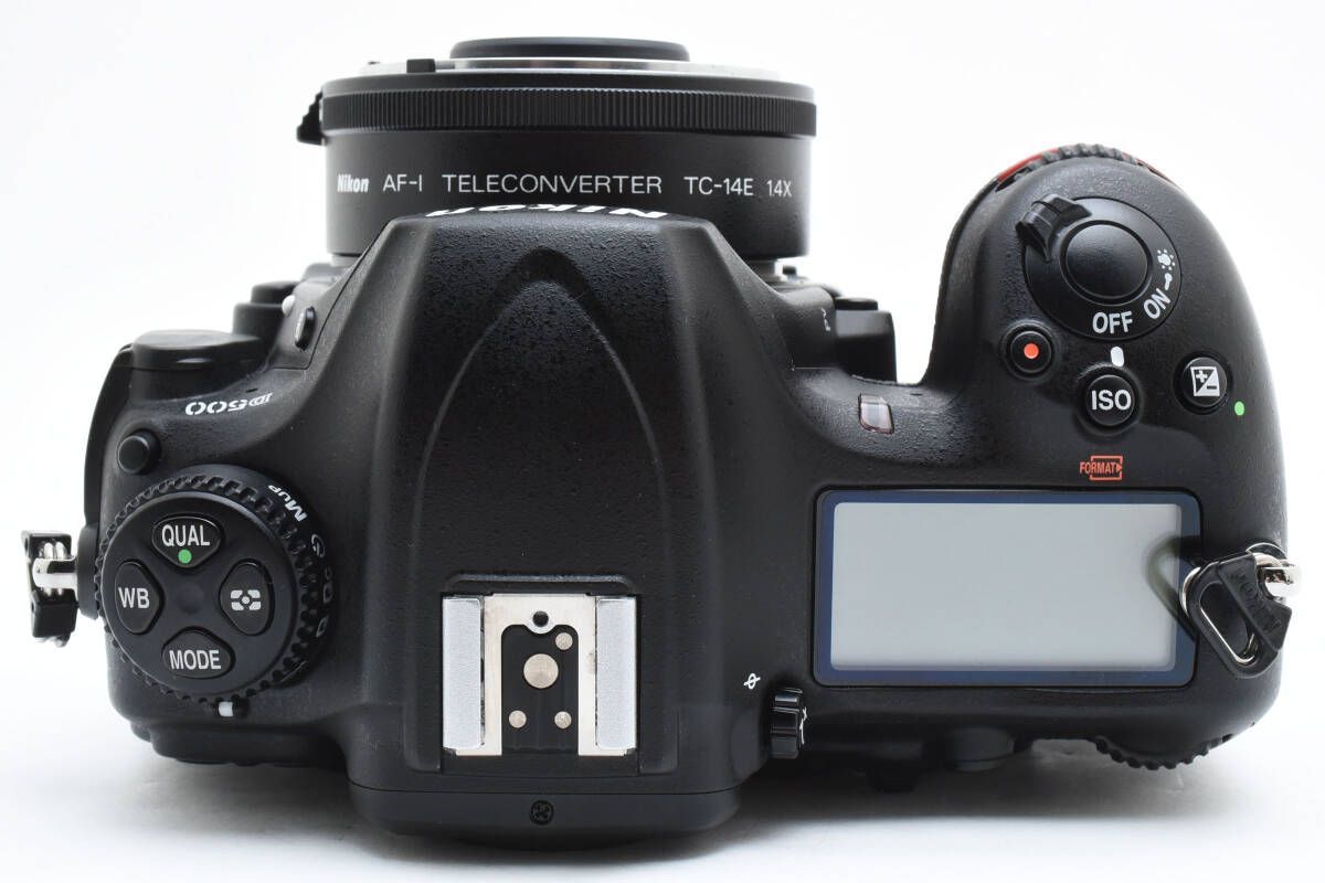 ☆極上品☆ ニコン Nikon D500 ボディ 元箱付属 デジタル一眼レフ