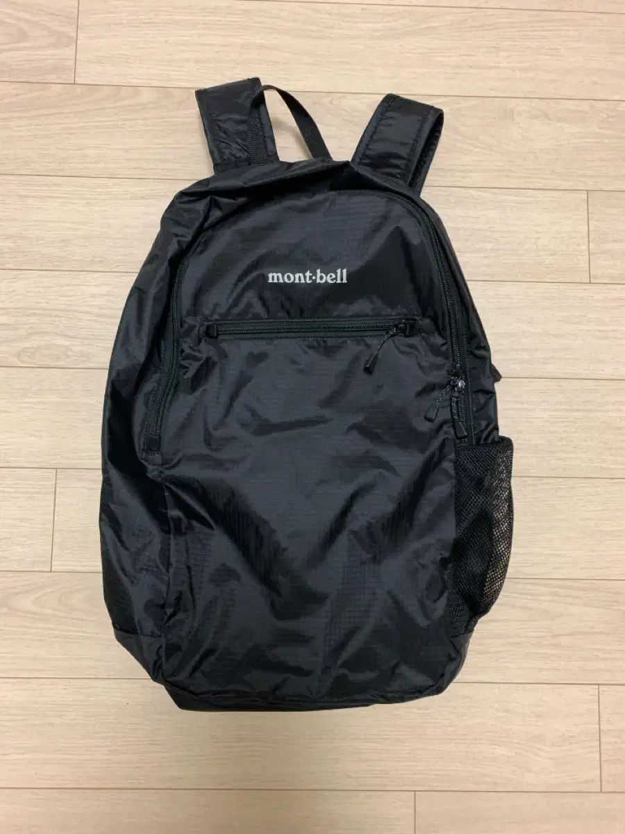 モンベル ライト パック ブラック 18L