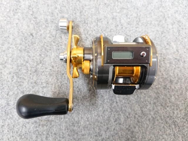 中古】 ダイワ ミリオネアICV 100L ベイトリール 左ハンドル