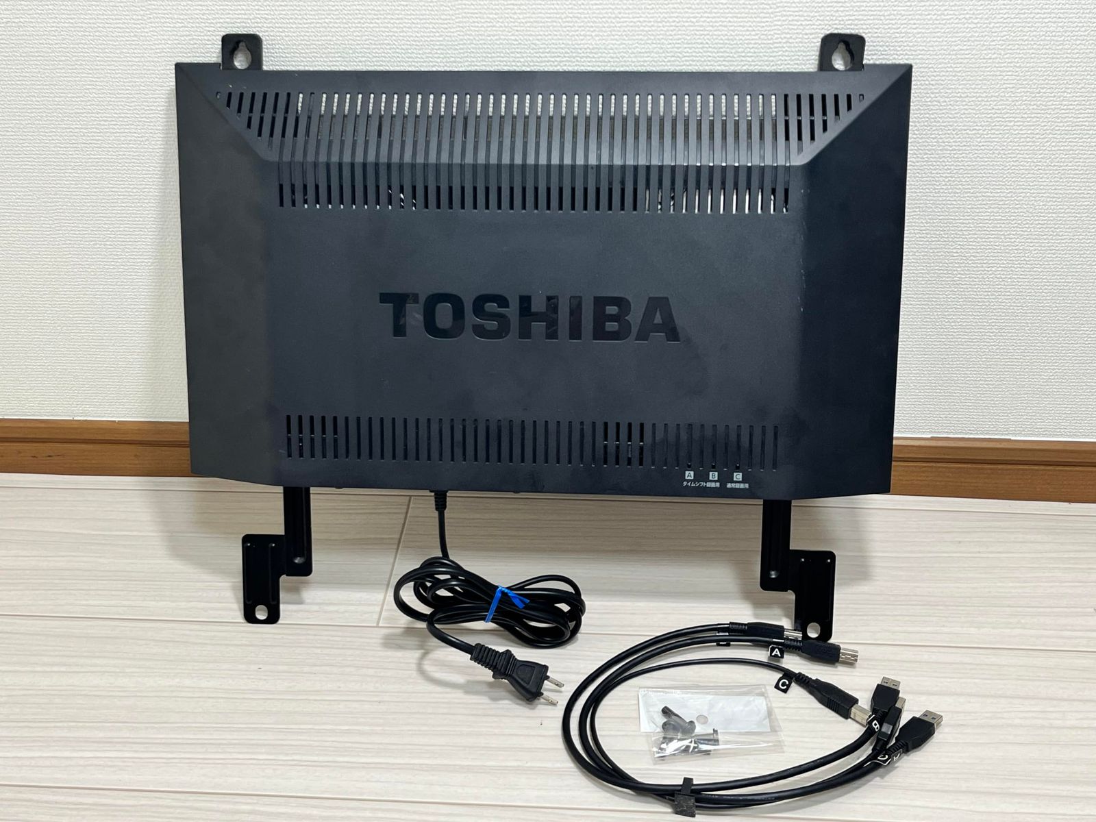 中古】東芝 タイムシフトマシン対応 USBハードディスク（5TB）TOSHIBA 