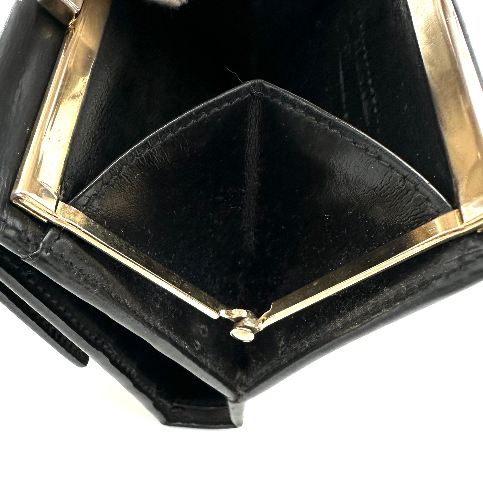 極美品】Salvatore Ferragamo サルヴァトーレフェラガモ 3つ折り 極美品】Salvatore Ferragamo サルヴァトーレフェラガモ 3つ折り